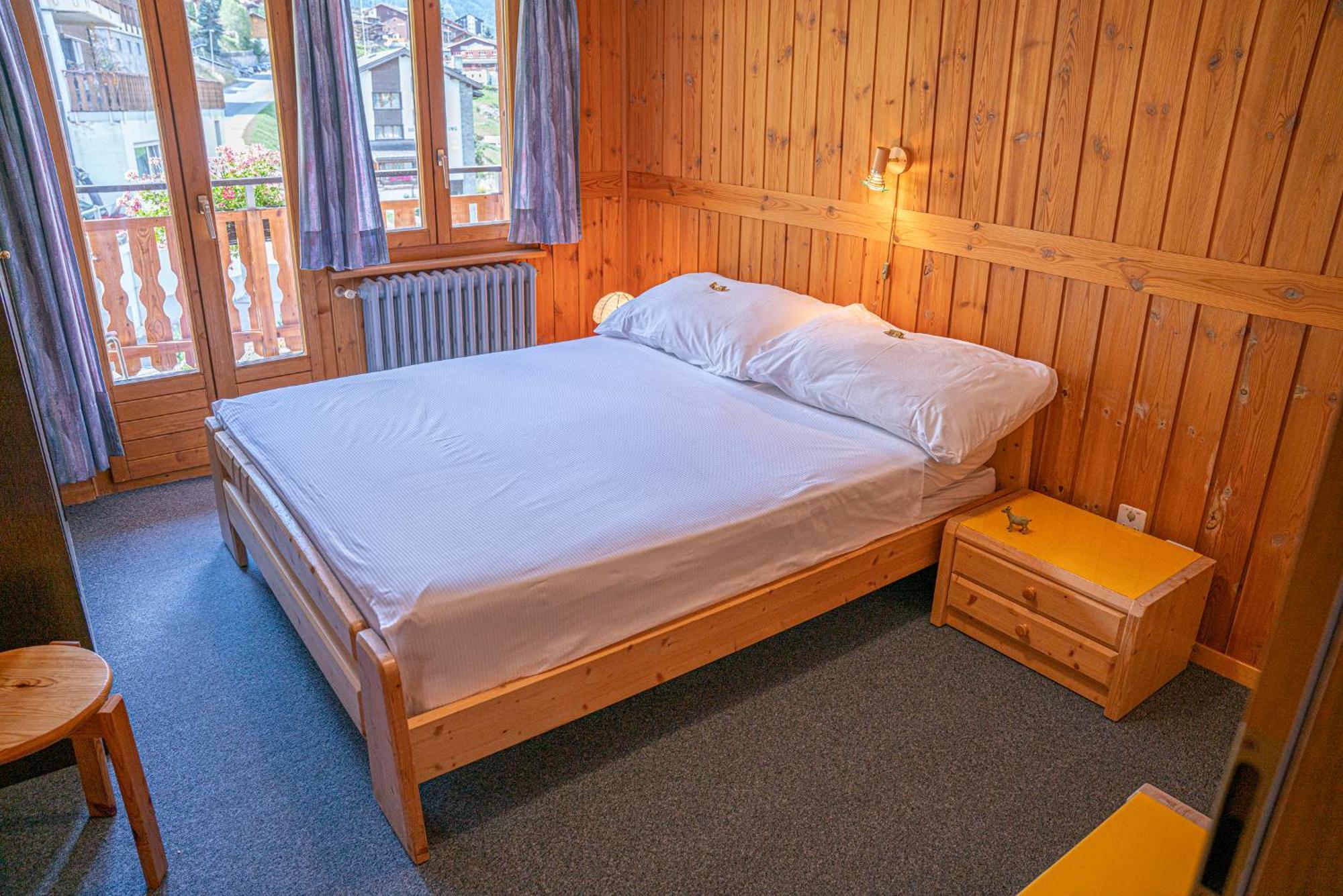 Alte Bock 2.0 Bed & Breakfast Grachen Ngoại thất bức ảnh