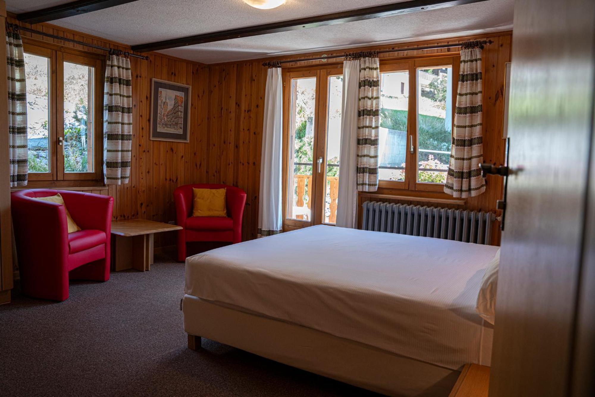 Alte Bock 2.0 Bed & Breakfast Grachen Ngoại thất bức ảnh